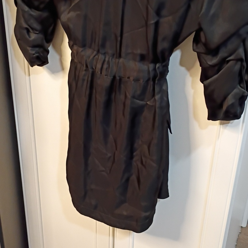 Cinq à Sept Kiera Black Satin Blazer - Picture 8 of 8